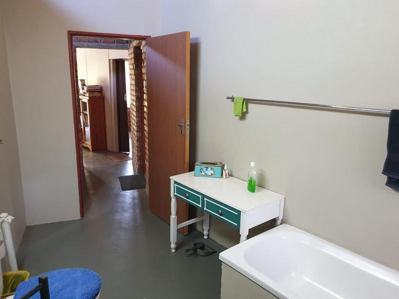 5 Bedroom Property for Sale in Swartruggens North West